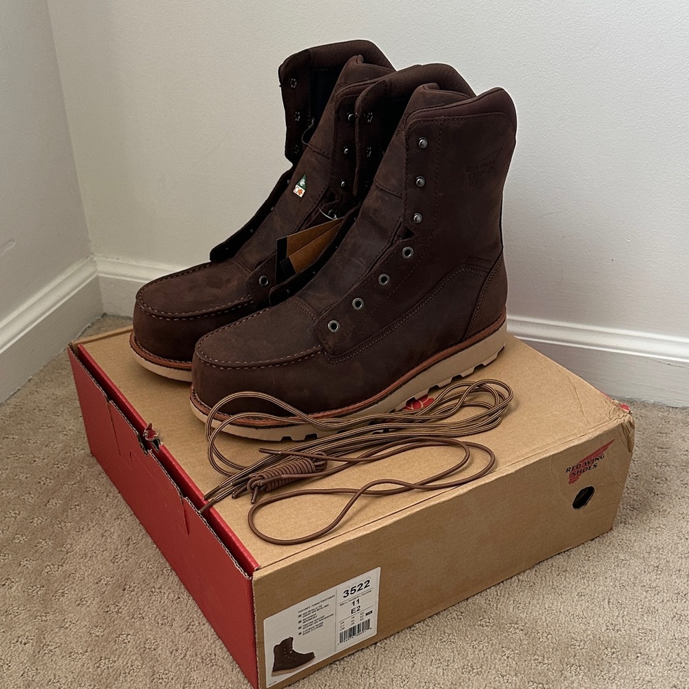 Red Wing Men's Brown Work Boots Size 11 NWT